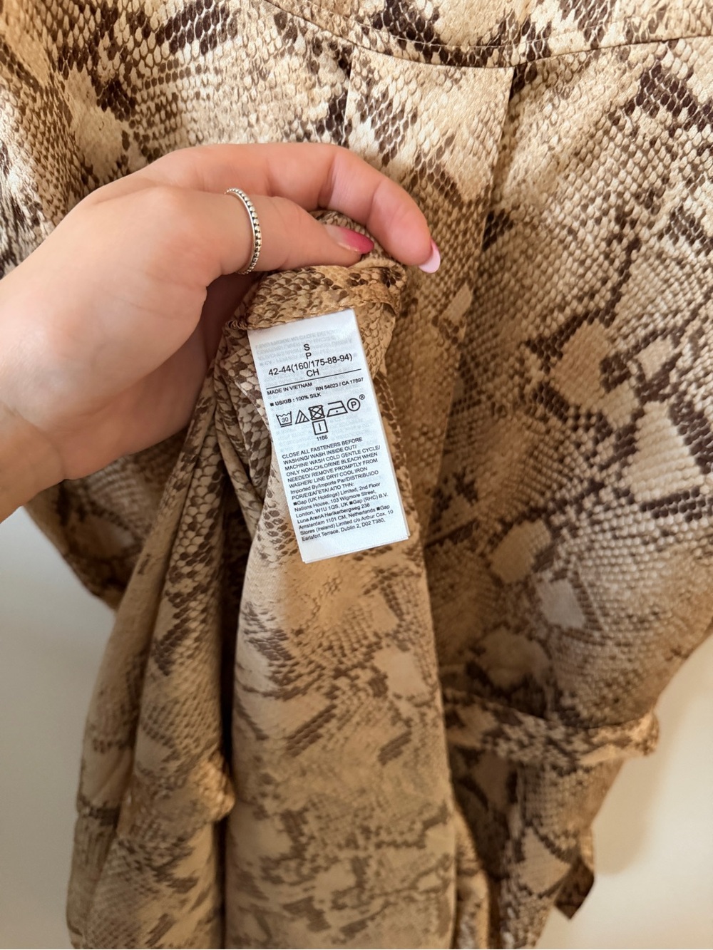 NWOT Banana Republic Serenade 100% Silk Snake-Print Midi Shirt Dress - Picture 10 of 10